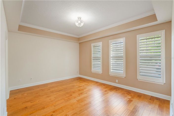 Image No.13-4 Bed Property for sale