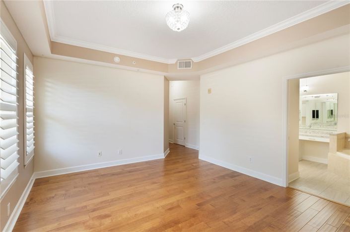 Image No.14-4 Bed Property for sale