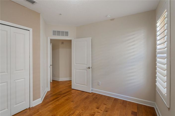 Image No.21-4 Bed Property for sale