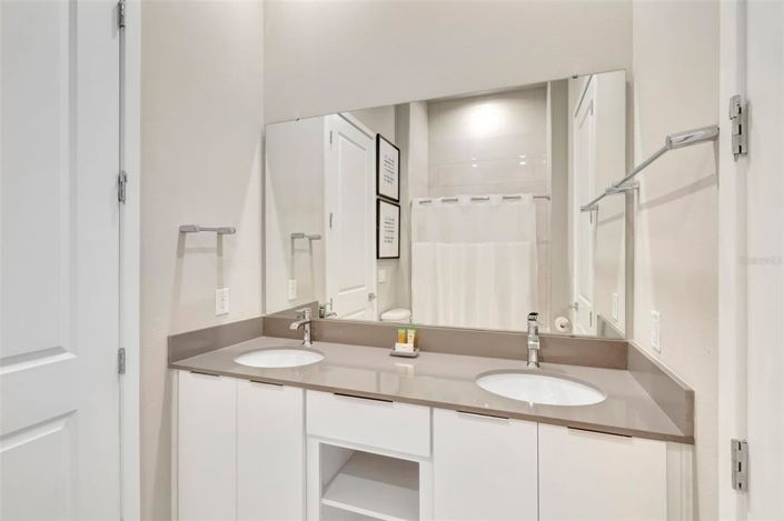 Image No.31-Propriété de 5 chambres à vendre à Reunion