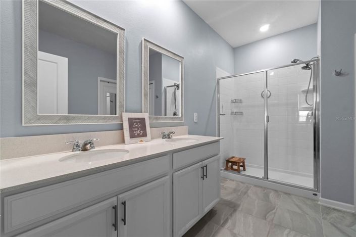 Image No.38-4 Bed Property for sale