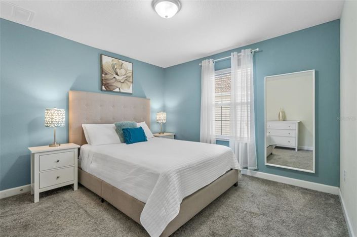 Image No.20-5 Bed Townhouse for sale