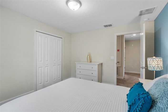 Image No.21-5 Bed Townhouse for sale