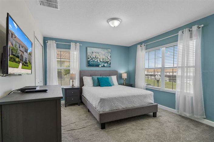 Image No.22-5 Bed Townhouse for sale