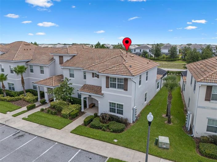 Image No.31-5 Bed Townhouse for sale