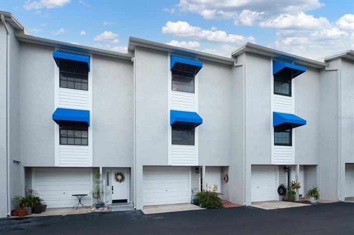 Image No.1-2 Bed Property for sale