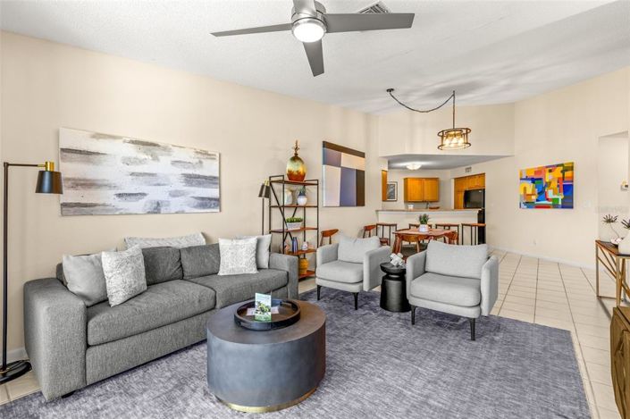 Image No.12-2 Bed Property for sale