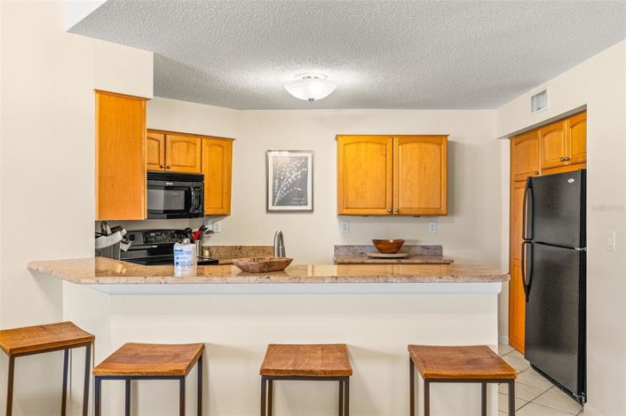 Image No.15-2 Bed Property for sale