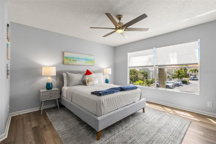 Image No.24-2 Bed Property for sale