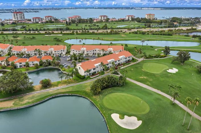 Image No.35-2 Bed Property for sale