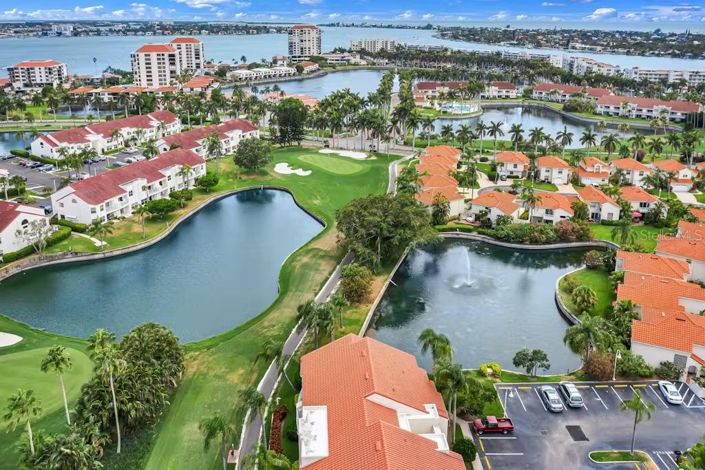 Image No.37-2 Bed Property for sale