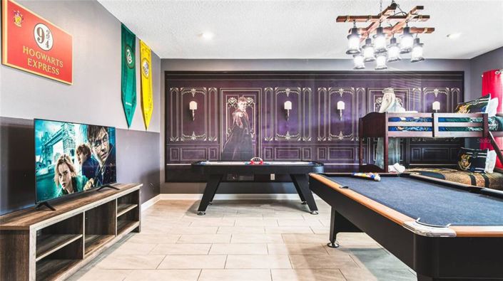 Image No.16-6 Bed Property for sale