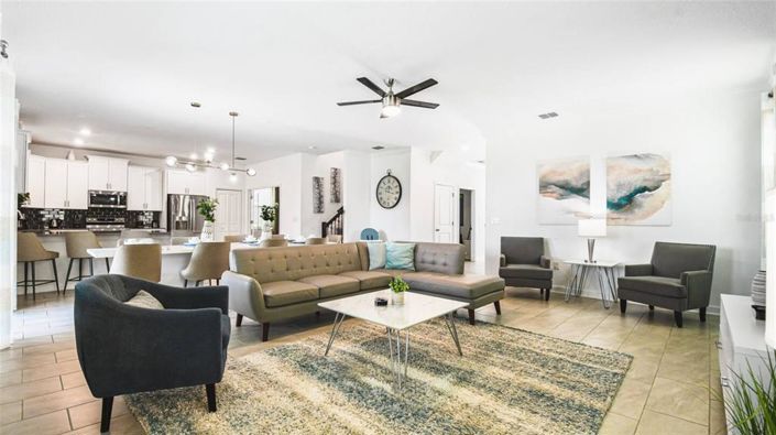 Image No.5-6 Bed Property for sale