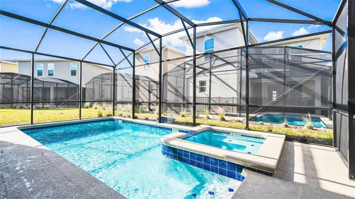 Image No.29-6 Bed Property for sale