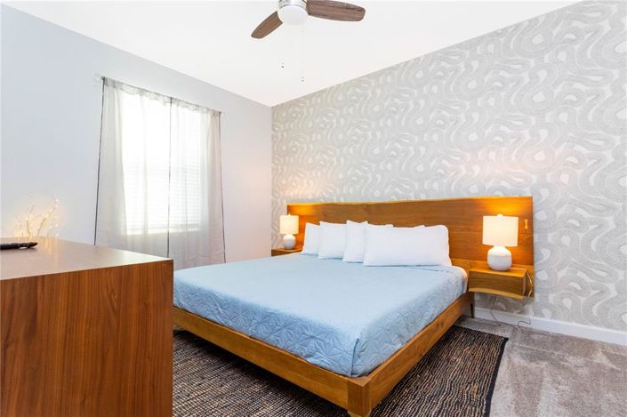 Image No.19-9 Bed Property for sale