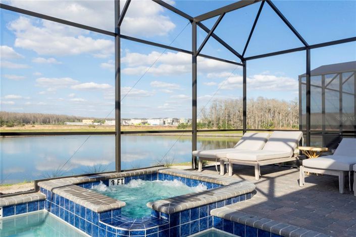 Image No.30-9 Bed Property for sale