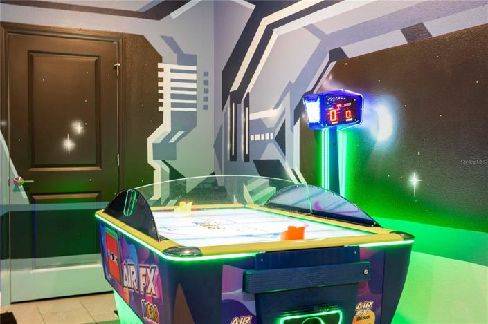 Image No.49-9 Bed Property for sale