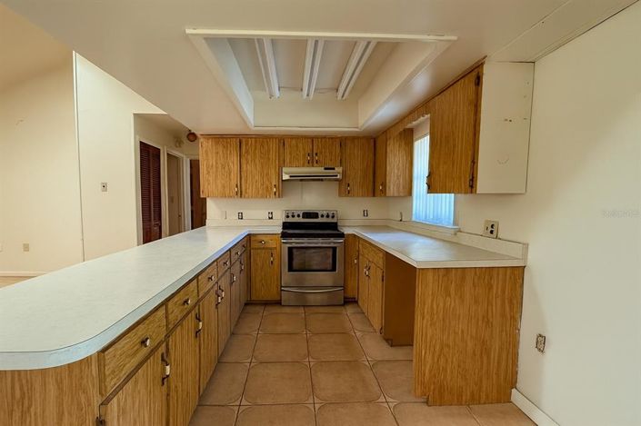 Image No.12-4 Bed Property for sale