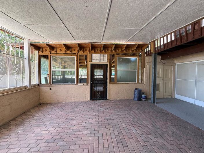 Image No.18-4 Bed Property for sale