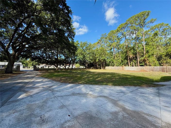 Image No.31-4 Bed Property for sale