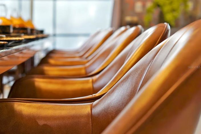 Image No.25-12 Bed Property for sale