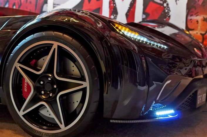 Image No.32-12 Bed Property for sale