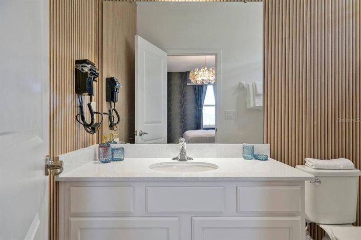 Image No.41-12 Bed Property for sale