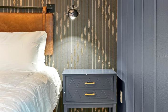 Image No.46-12 Bed Property for sale