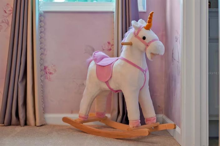 Image No.55-12 Bed Property for sale