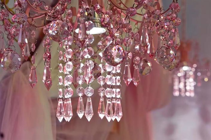 Image No.57-12 Bed Property for sale