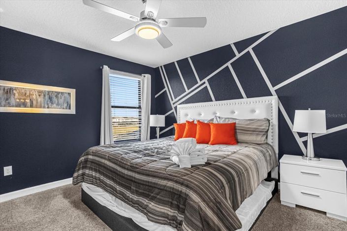 Image No.24-8 Bed Property for sale