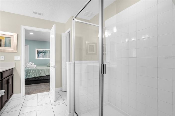 Image No.41-8 Bed Property for sale