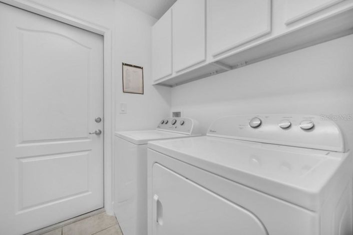 Image No.15-6 Bed Property for sale