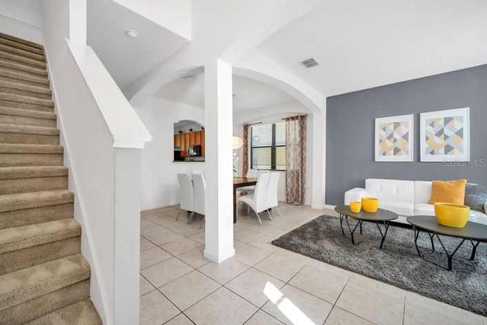 Image No.4-6 Bed Property for sale