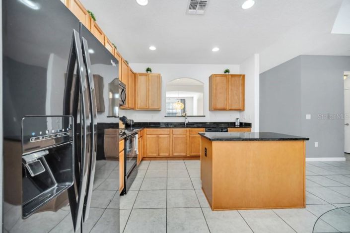 Image No.7-6 Bed Property for sale