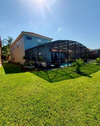 Image No.18-6 Bed Property for sale