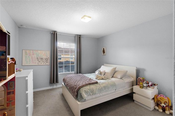 Image No.17-4 Bed Townhouse for sale