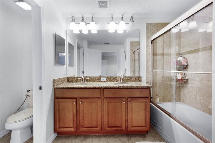 Image No.23-4 Bed Townhouse for sale