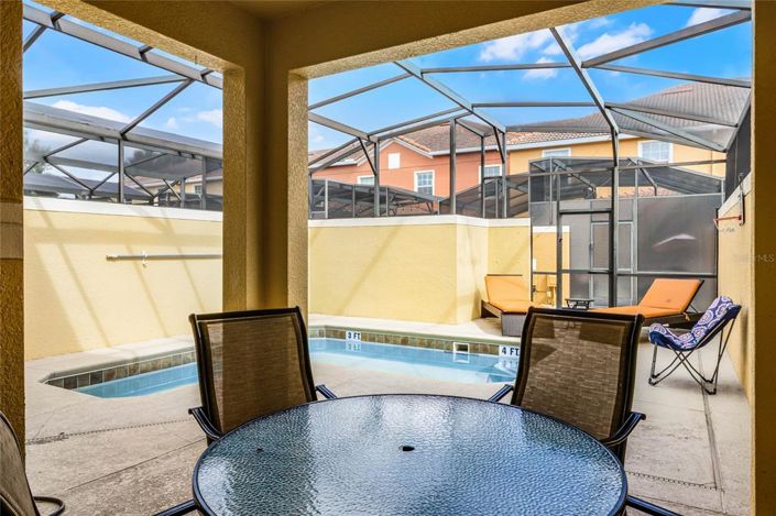 Image No.24-4 Bed Townhouse for sale