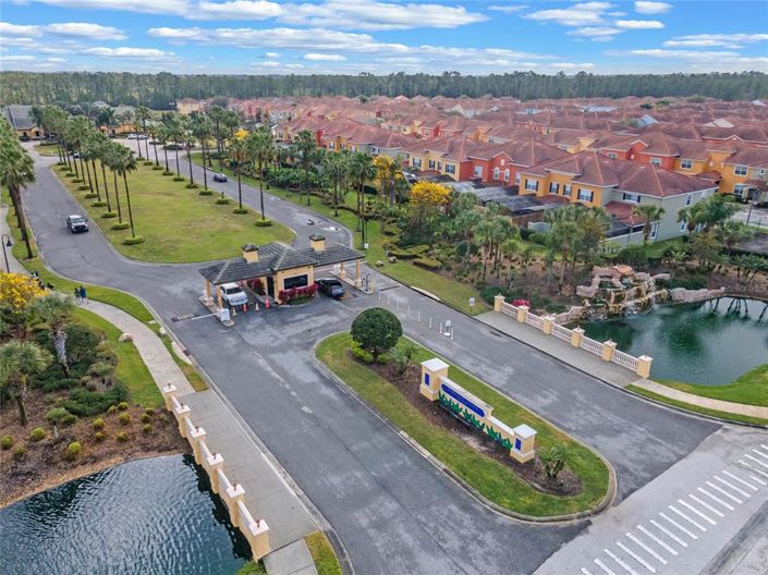 Image No.62-4 Bed Townhouse for sale