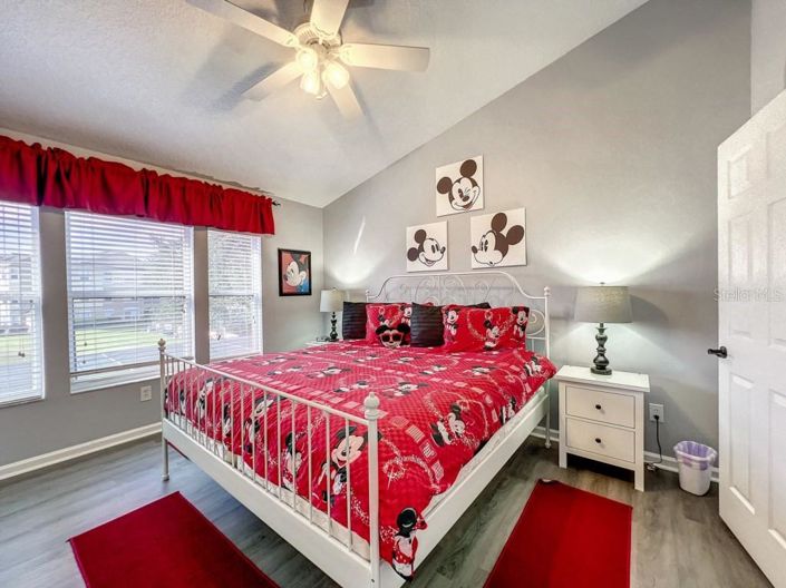 Image No.31-3 Bed Townhouse for sale