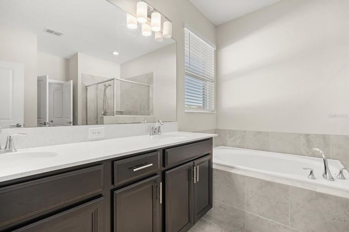 Image No.19-Propriété de 4 chambres à vendre à Kissimmee