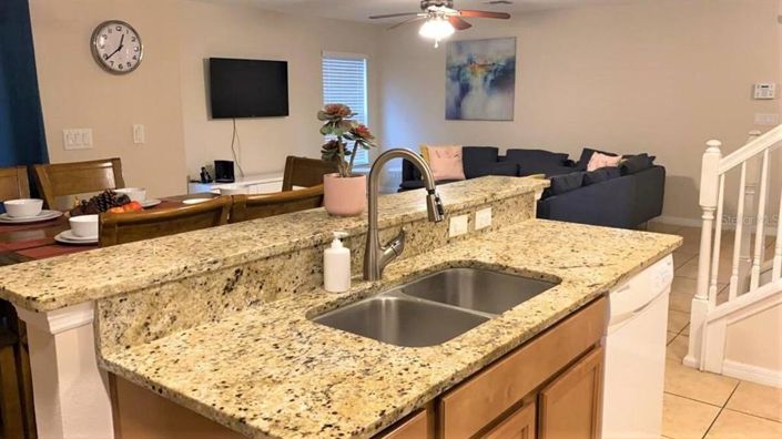 Image No.11-4 Bed Property for sale