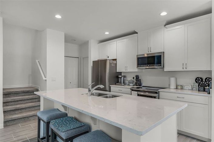 Image No.14-3 Bed Townhouse for sale