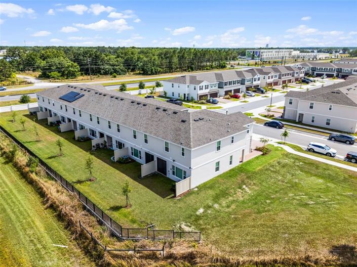 Image No.42-3 Bed Townhouse for sale