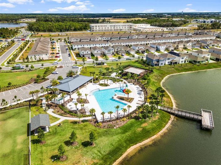 Image No.54-3 Bed Townhouse for sale