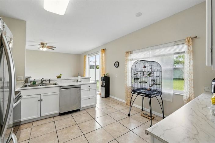 Image No.12-4 Bed Property for sale