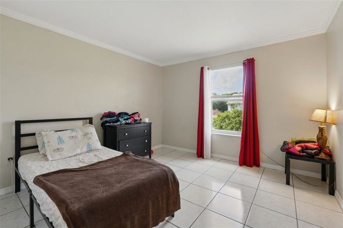 Image No.23-4 Bed Property for sale