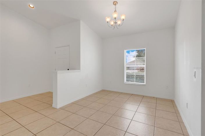 Image No.8-Propriété de 3 chambres à vendre à Kissimmee
