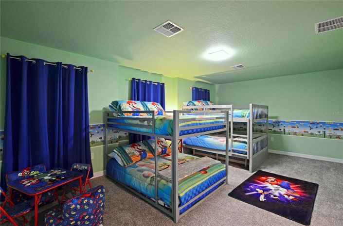 Image No.36-8 Bed Property for sale